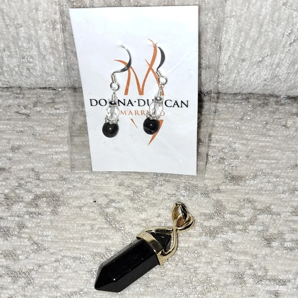 BLACK OBSIDIAN STONE EARRINGS AND PENDANT - Picture 1 of 4